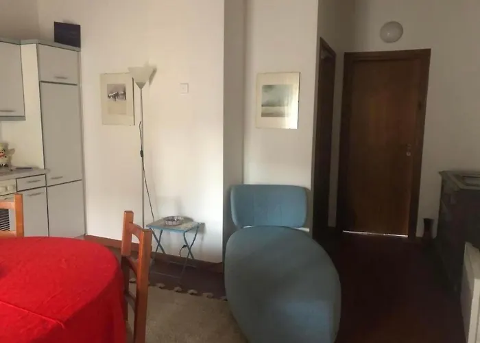 Zwischen Und Ascona Ganze By Interhome アパート *